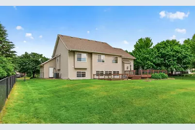 1575 Windsor Drive S, Shakopee, MN 55379 - Photo 43