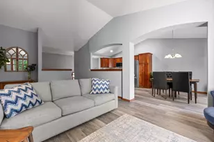 1725 14th Ct W, Hastings, MN 55033 - Photo 11