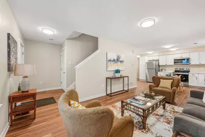 1354 Winthrop Street N #1, Saint Paul, MN 55119 - Photo 5