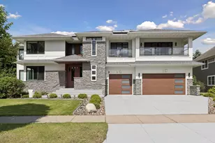 10964 Bent Water Ln, Woodbury, MN 55129 - Photo 3