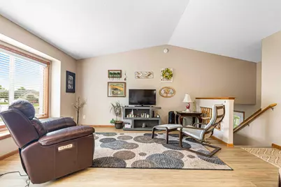 816 Woodbridge Circle, Dilworth, MN 56529 - Photo 5