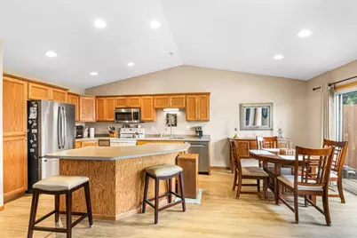 816 Woodbridge Circle, Dilworth, MN 56529 - Photo 7