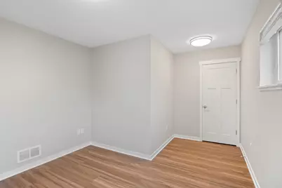 1334 Winthrop Street N, Saint Paul, MN 55119 - Photo 17