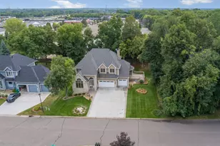 13985 42nd Ave N, Plymouth, MN 55446 - Photo 77