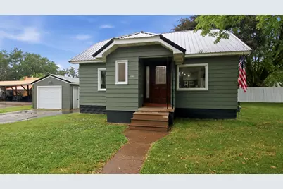 525 W Lincoln Street, Augusta, WI 54722 - Photo 1