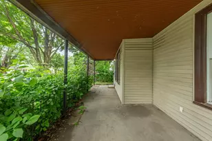 1855 Maryland Ave E, Saint Paul, MN 55119 - Photo 5