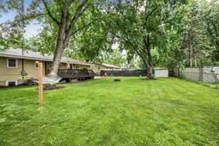 10136 Dogwood St NW, Coon Rapids, MN 55448 - Photo 29
