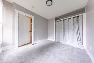 955 Wilson Ave, Saint Paul, MN 55106 - Photo 13