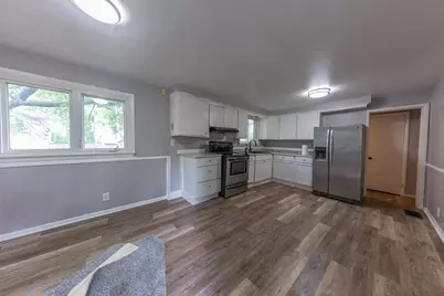 955 Wilson Avenue, Saint Paul, MN 55106 - Photo 7