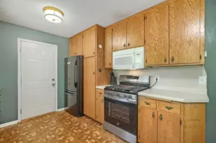 11340 Gladiola St NW, Coon Rapids, MN 55433 - Photo 9