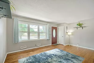 11340 Gladiola Street NW, Coon Rapids, MN 55433 - Photo 5