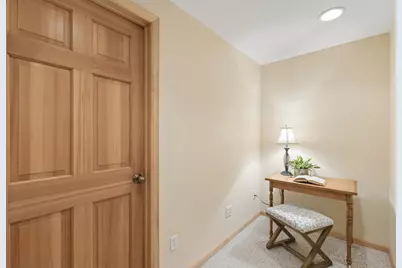 18205 39th Avenue N, Plymouth, MN 55446 - Photo 35