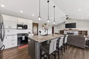 1781 Otter Way, New Richmond, WI 54017 - Photo 11