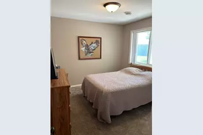 1827 Scenic Heights Court SW, Hutchinson, MN 55350 - Photo 7