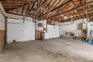 991 Minnehaha Ave W, Saint Paul, MN 55104 - Photo 39