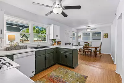 991 Minnehaha Avenue W, Saint Paul, MN 55104 - Photo 13