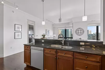 500 E Grant Street #2510, Minneapolis, MN 55404 - Photo 21