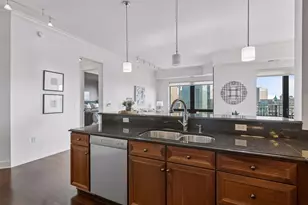 500 E Grant St, Minneapolis, MN 55404 - Photo 21