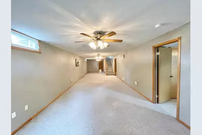 212 Eastern Avenue S, Comfrey, MN 56019 - Photo 49