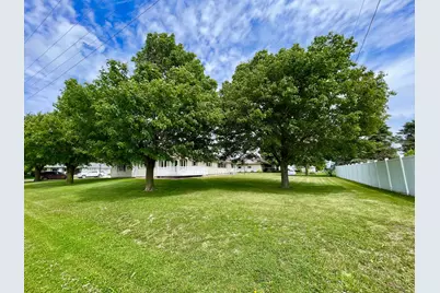 212 Eastern Avenue S, Comfrey, MN 56019 - Photo 61