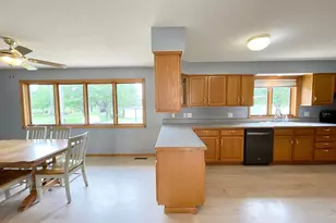 212 Eastern Ave S, Comfrey, MN 56019 - Photo 17