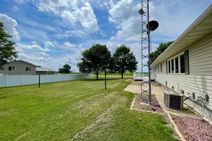 212 Eastern Ave S, Comfrey, MN 56019 - Photo 67