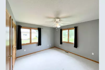212 Eastern Avenue S, Comfrey, MN 56019 - Photo 31