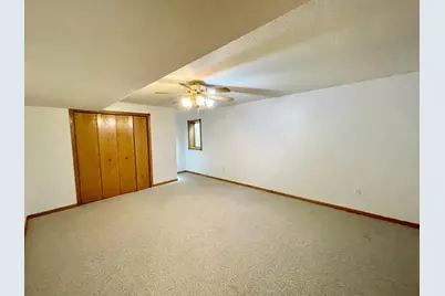 212 Eastern Avenue S, Comfrey, MN 56019 - Photo 53