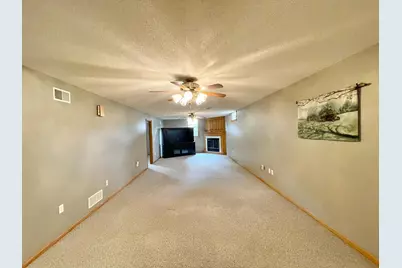 212 Eastern Avenue S, Comfrey, MN 56019 - Photo 47