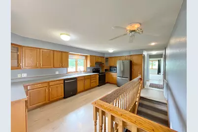 212 Eastern Avenue S, Comfrey, MN 56019 - Photo 15