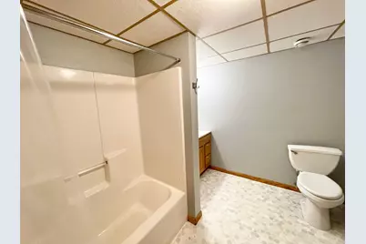 212 Eastern Avenue S, Comfrey, MN 56019 - Photo 57