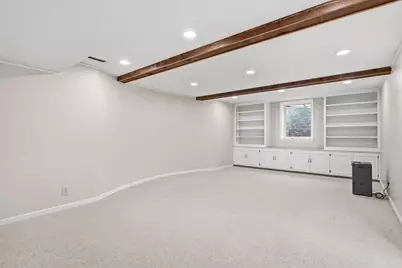 980 Lydia Avenue W, Roseville, MN 55113 - Photo 25
