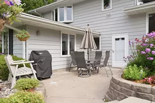980 Lydia Ave W, Roseville, MN 55113 - Photo 29