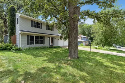 7117 Steepleview Road, Woodbury, MN 55125 - Photo 3