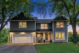 181 Cascade Ct, Chanhassen, MN 55317 - Photo 1