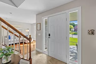 181 Cascade Ct, Chanhassen, MN 55317 - Photo 5