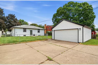 121 Frost Street W, South Saint Paul, MN 55075 - Photo 39