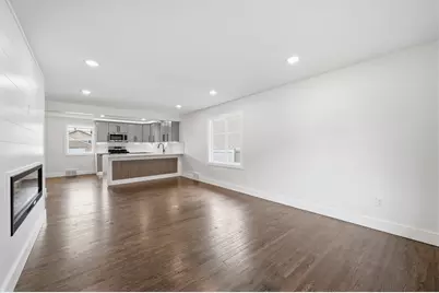 121 Frost Street W, South Saint Paul, MN 55075 - Photo 15