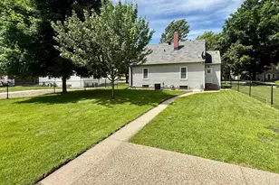 1111 Cedar St, Alexandria, MN 56308 - Photo 53