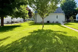 1111 Cedar St, Alexandria, MN 56308 - Photo 45