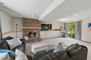 6015 Creek Ridge Ct, Minnetonka, MN 55345 - Photo 21