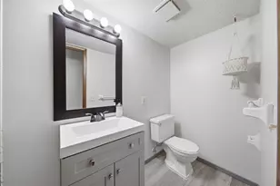 14700 Embry Path, Apple Valley, MN 55124 - Photo 23