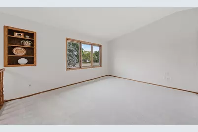 14700 Embry Path, Apple Valley, MN 55124 - Photo 5