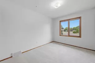 14700 Embry Path, Apple Valley, MN 55124 - Photo 15