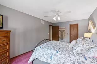 9558 Kingsview Ln N, Maple Grove, MN 55369 - Photo 11