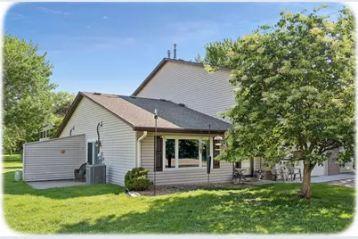 9558 Kingsview Lane N, Maple Grove, MN 55369 - Photo 17