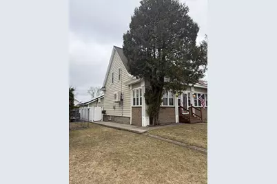 805 Harrison Street, Eveleth, MN 55734 - Photo 3