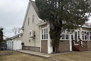 805 Harrison St, Eveleth, MN 55734 - Photo 3