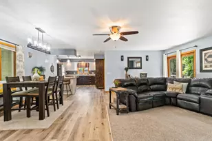 1417 Fairway Dr, Faribault, MN 55021 - Photo 5
