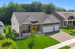 1884 Campfire Dr W, Waconia, MN 55387 - Photo 5
